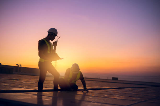 Best Commercial Roofing Services  in Maywood, CA